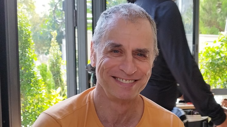 איתן ברונשטיין אפריסיו